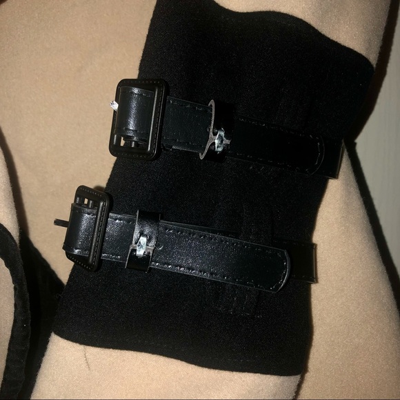 Jacket - Picture 3 of 6